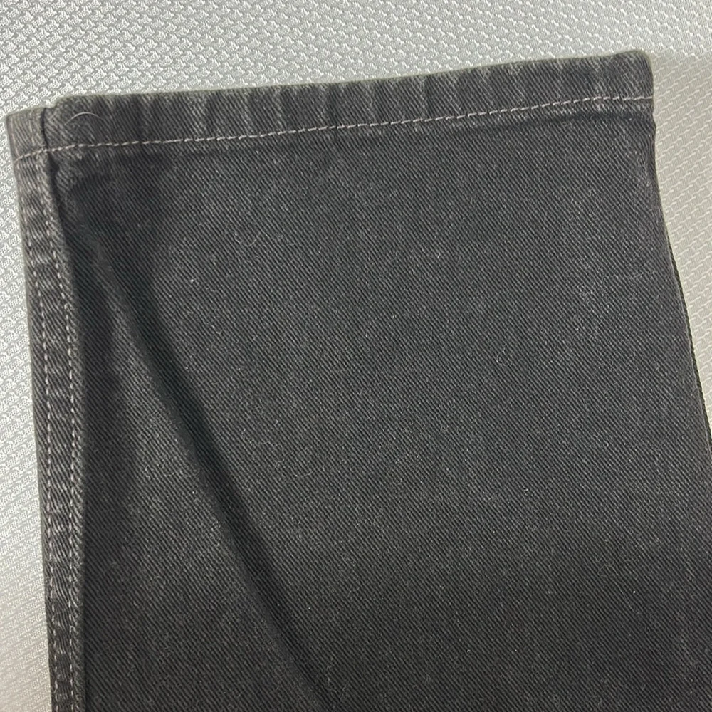 Vintage Levi’s 550 Relaxed Fit W33 L34 Black Jeans Red Tag Denim Pants